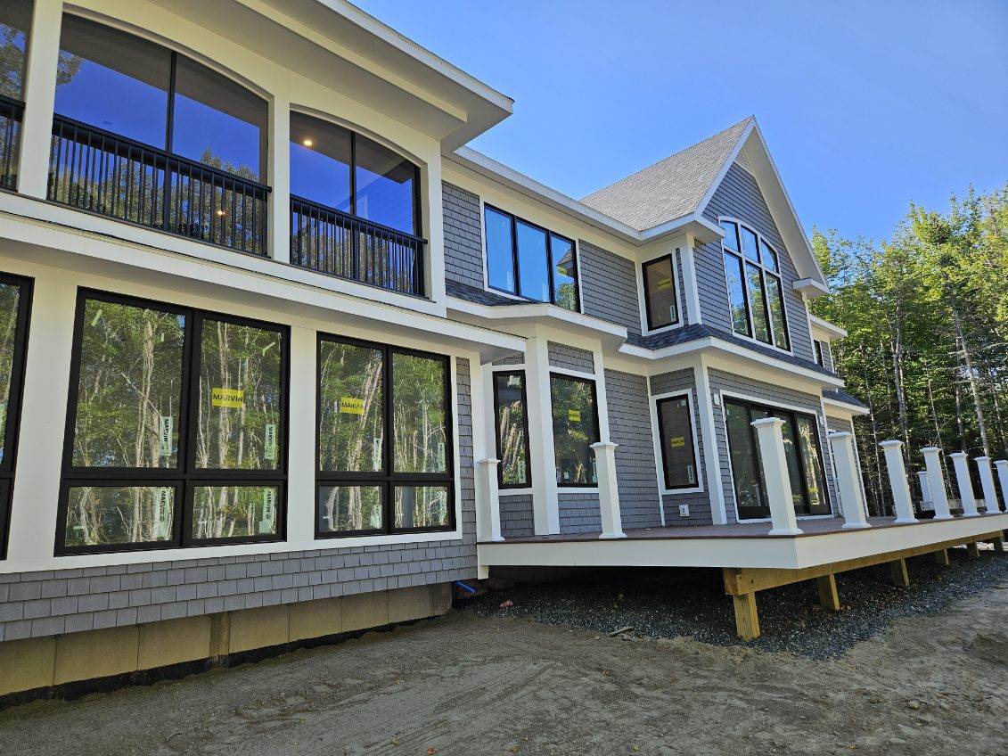 Custom home built by Ray Builders in Eastern Maine